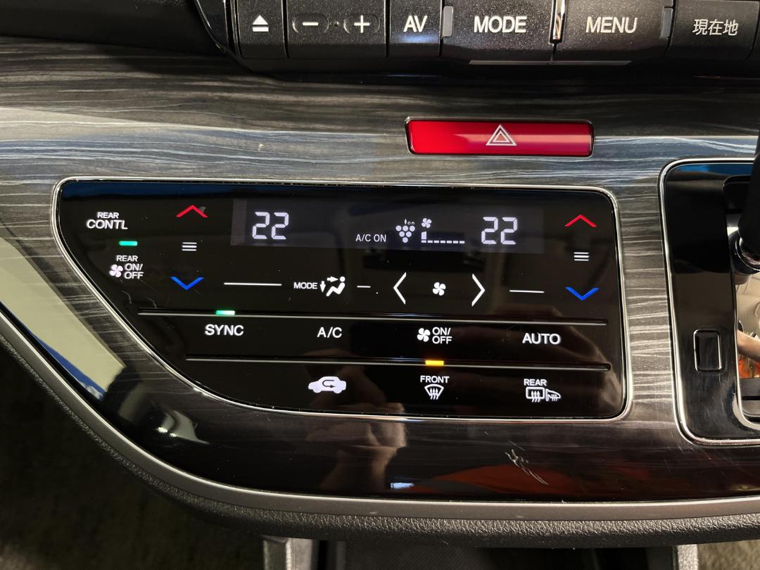 Photo '26' of Honda Odyssey