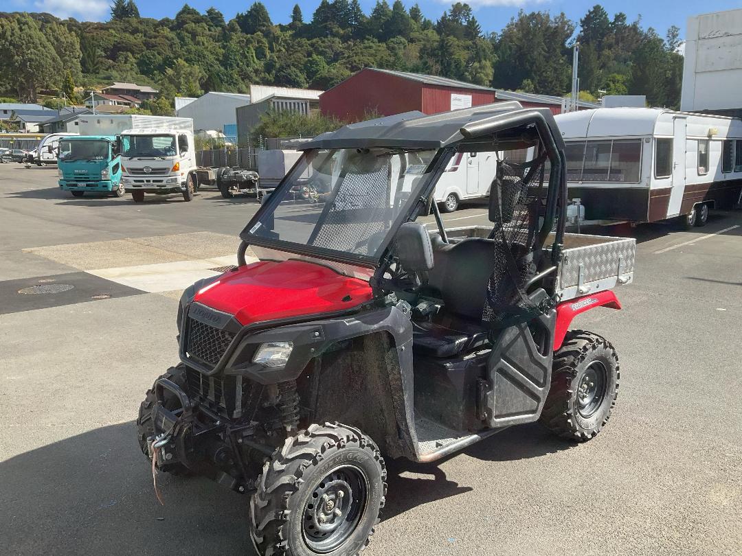 Photo '9' of Honda Pioneer 500