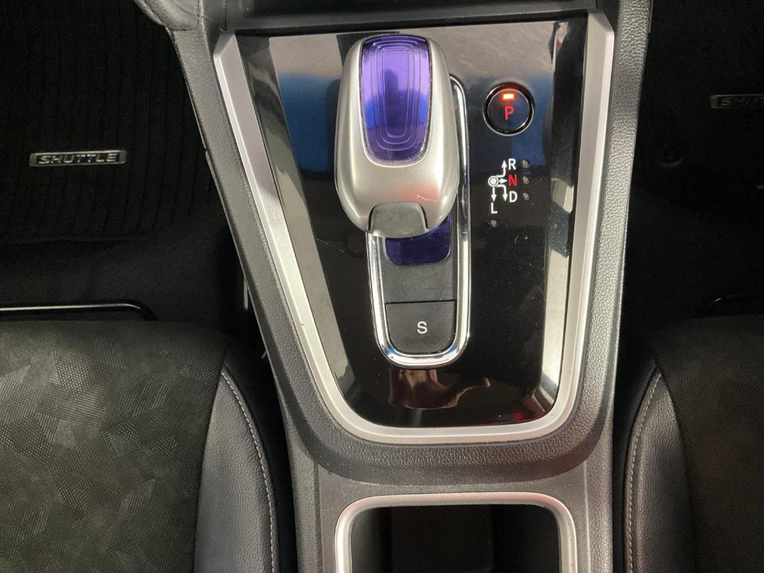 Photo '18' of Honda Shuttle Photo '18' of Honda Shuttle