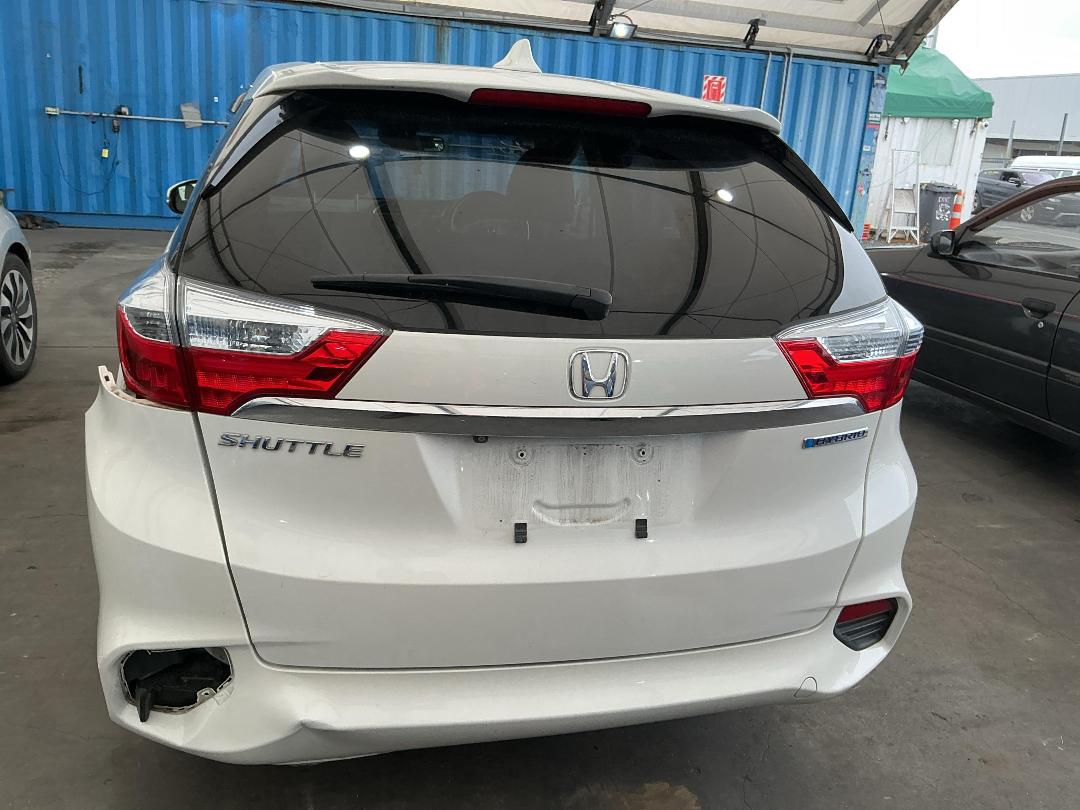 Photo '9' of Honda Shuttle Hybrid Photo '9' of Honda Shuttle Hybrid