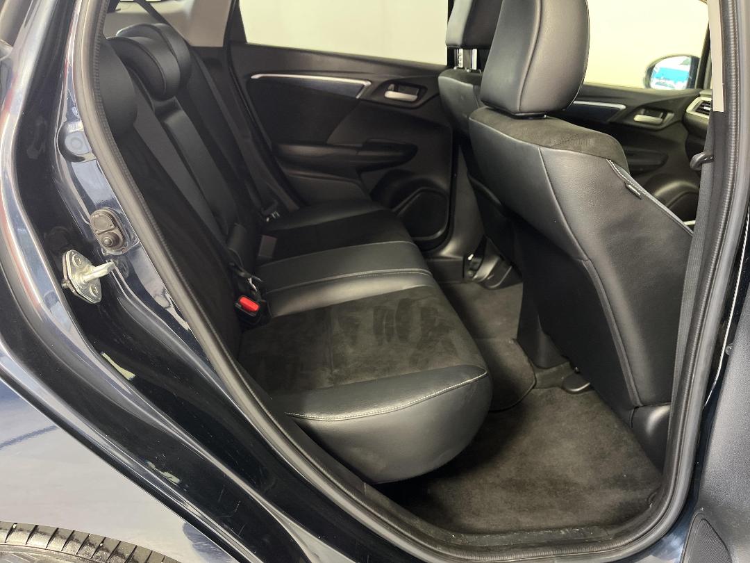 Photo '20' of Honda Shuttle Photo '20' of Honda Shuttle