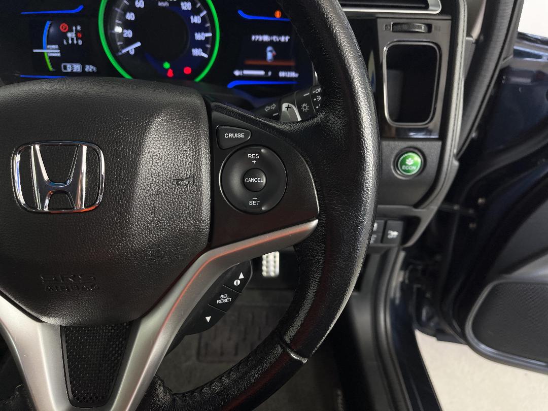 Photo '26' of Honda Shuttle Photo '26' of Honda Shuttle