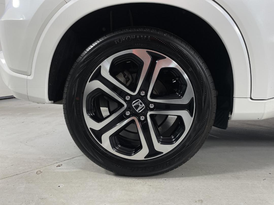 Photo '12' of Honda Vezel