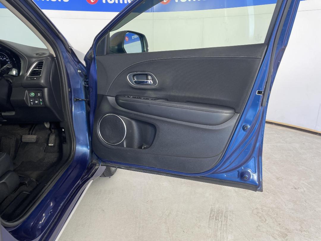 Photo '15' of Honda Vezel