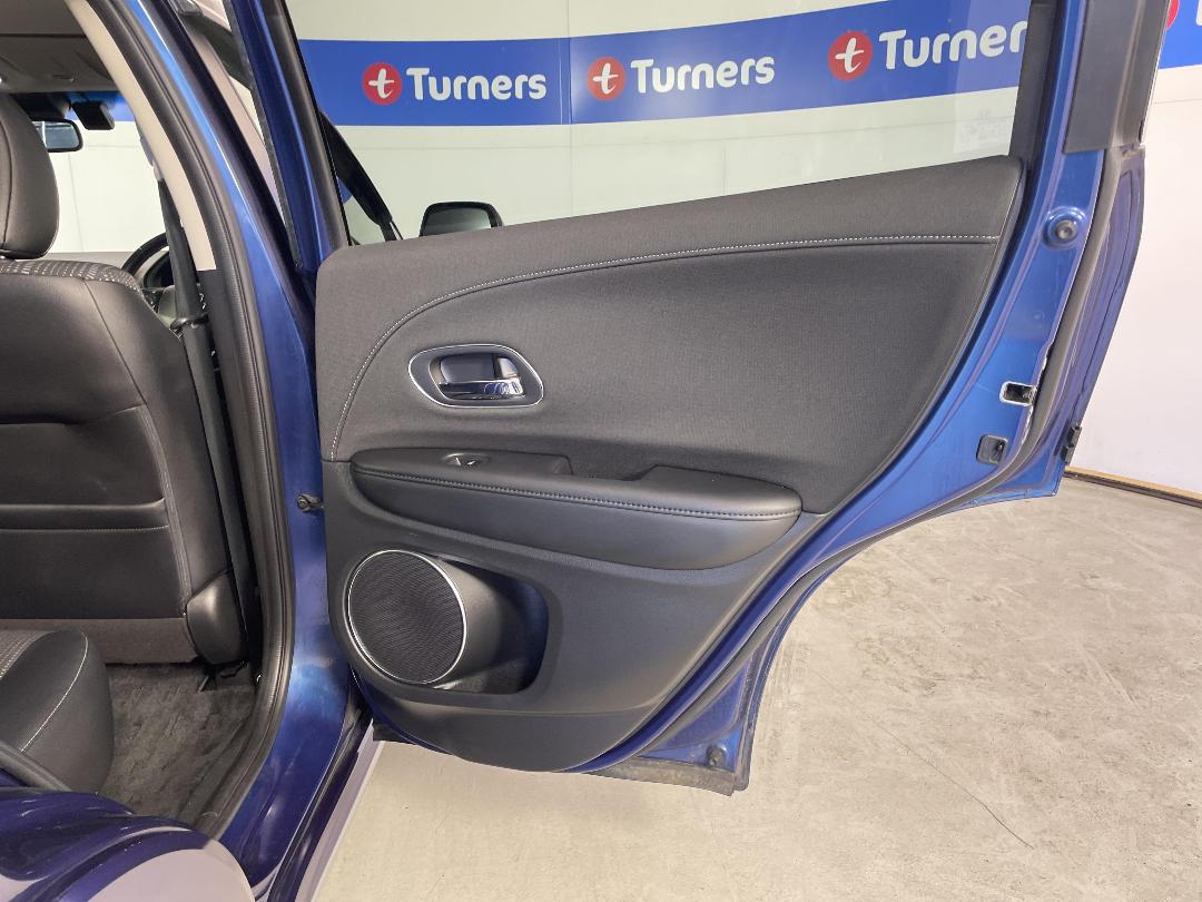 Photo '19' of Honda Vezel