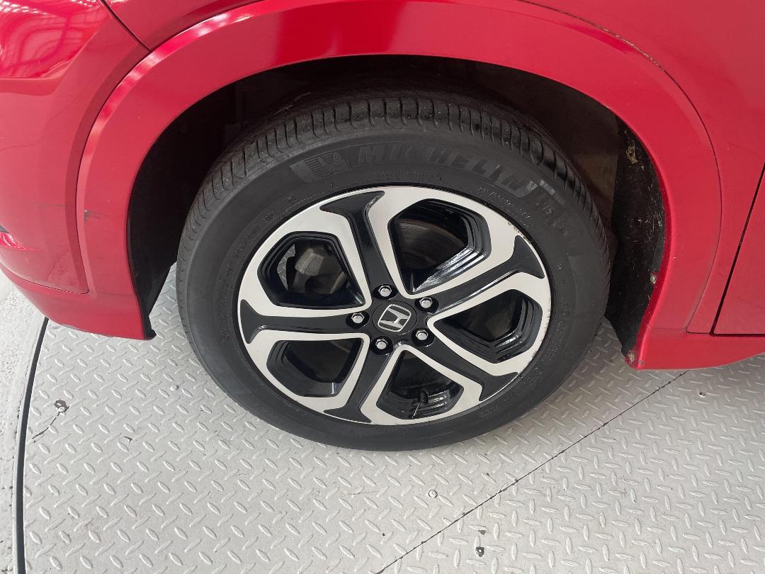 Photo '10' of Honda Vezel