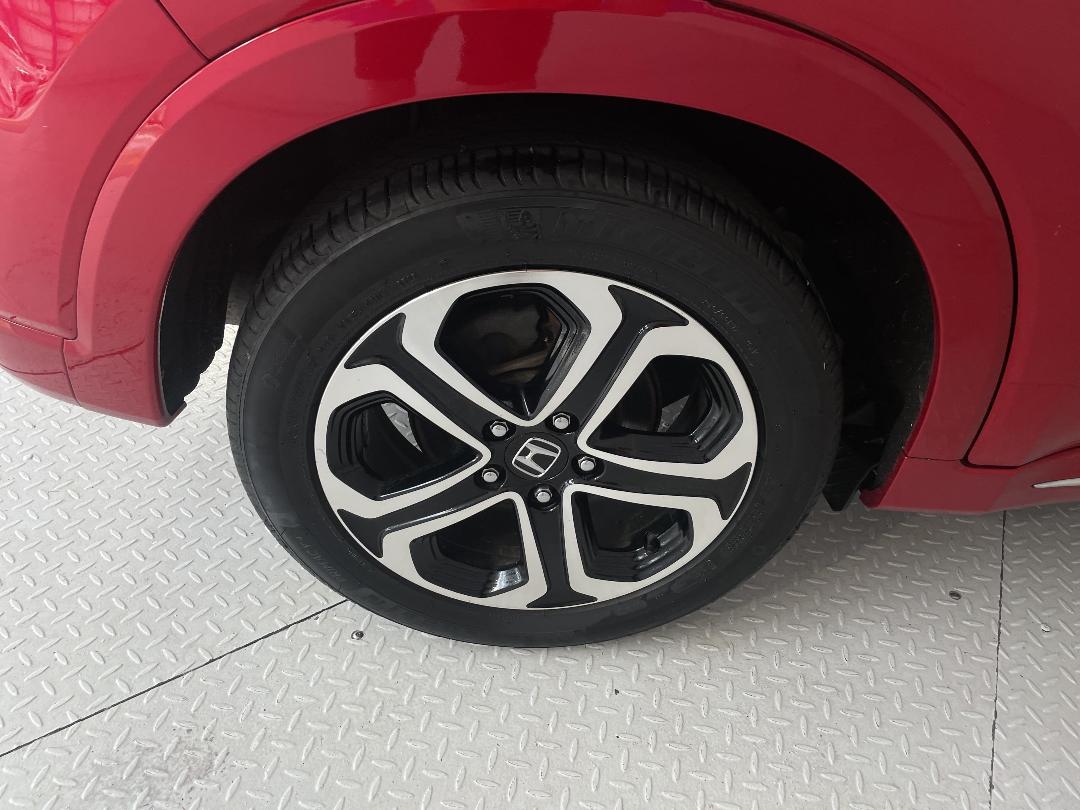 Photo '12' of Honda Vezel