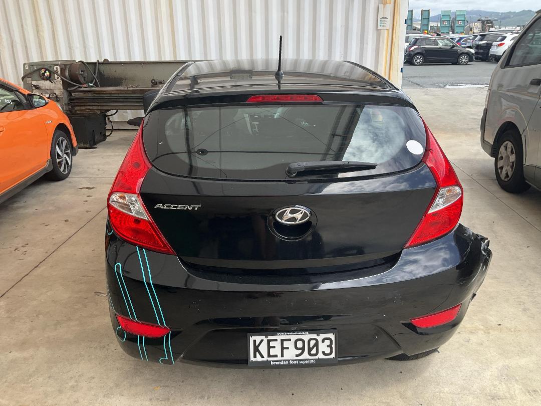 Photo '4' of Hyundai Accent