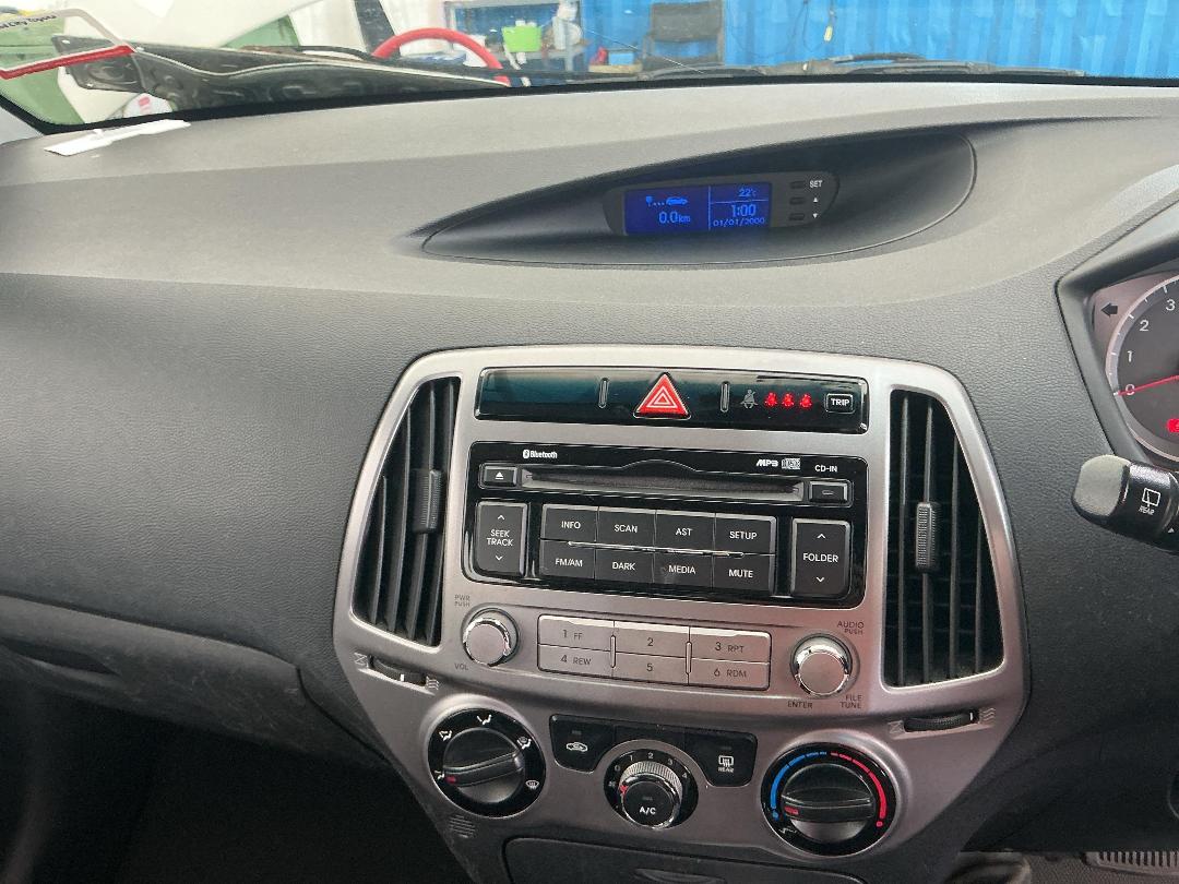 Photo '27' of Hyundai I20 PB Photo '27' of Hyundai I20 PB