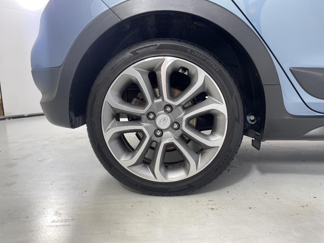 Photo '12' of Hyundai I20 Photo '12' of Hyundai I20