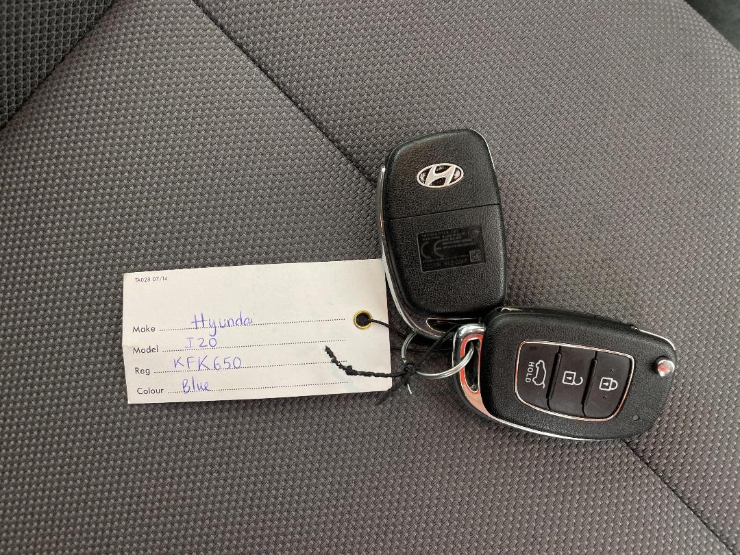 Photo '22' of Hyundai I20 Photo '22' of Hyundai I20