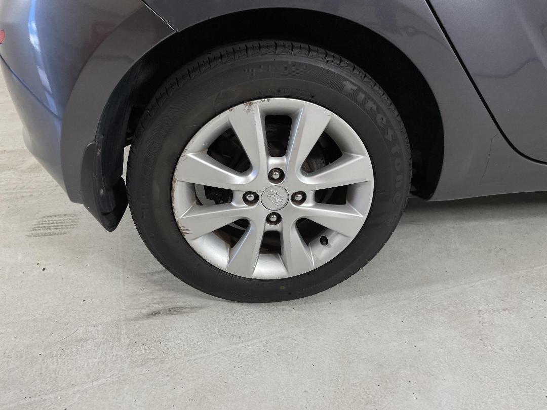 Photo '12' of Hyundai I20