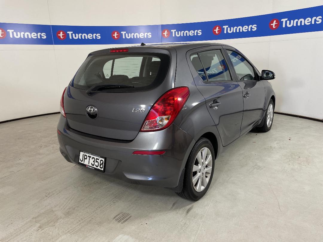 Photo '7' of Hyundai I20