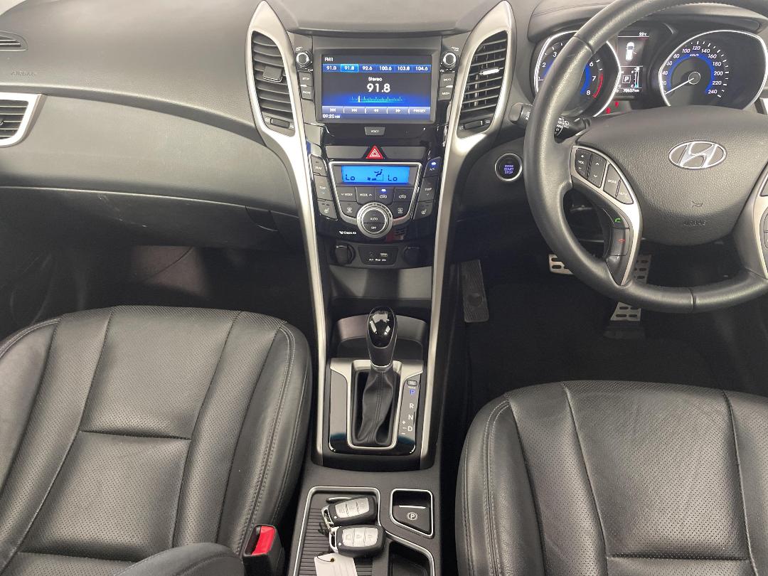 Photo '18' of Hyundai I30