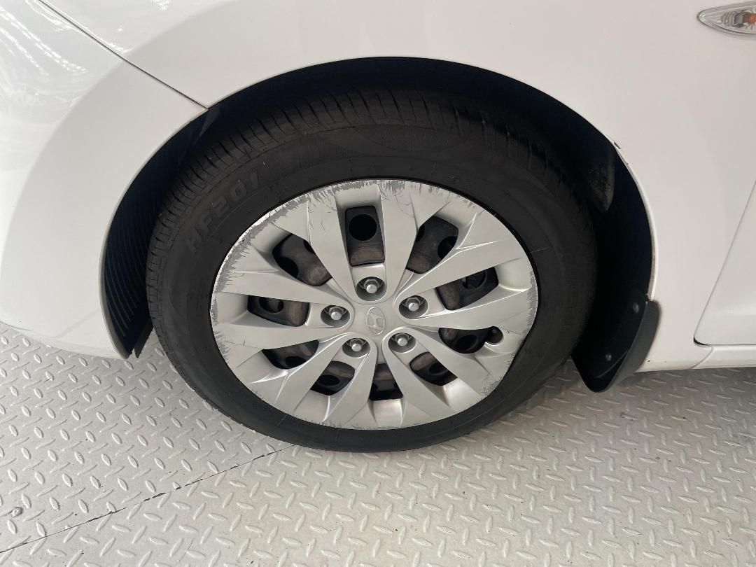 Photo '10' of Hyundai I30