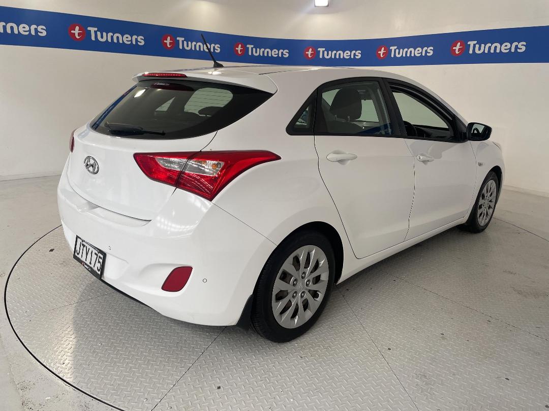 Photo '7' of Hyundai I30