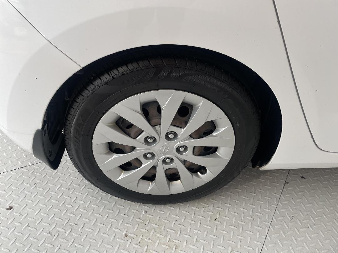 Photo '12' of Hyundai I30