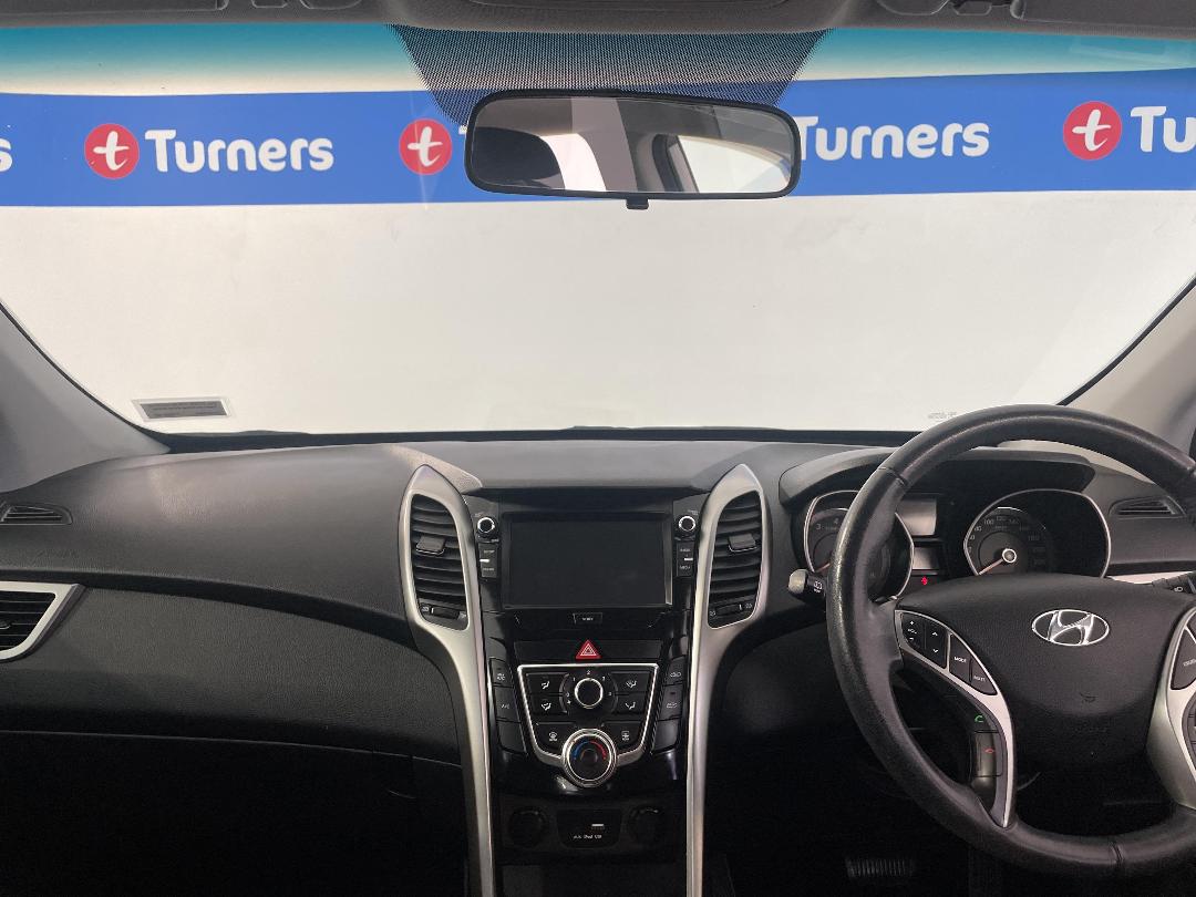 Photo '17' of Hyundai I30