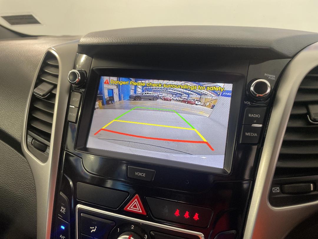 Photo '29' of Hyundai I30