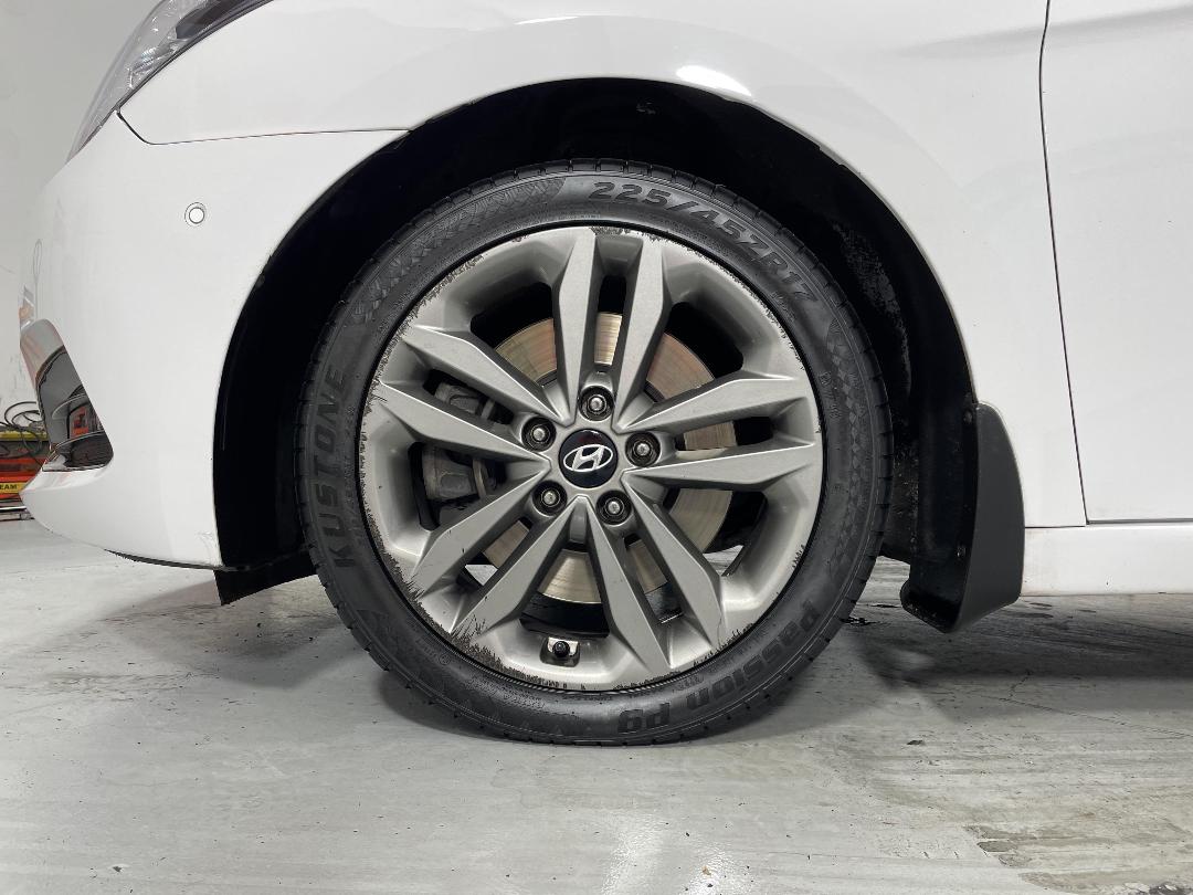 Photo '10' of Hyundai I40