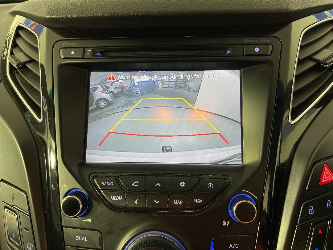 Photo '38' of Hyundai I40