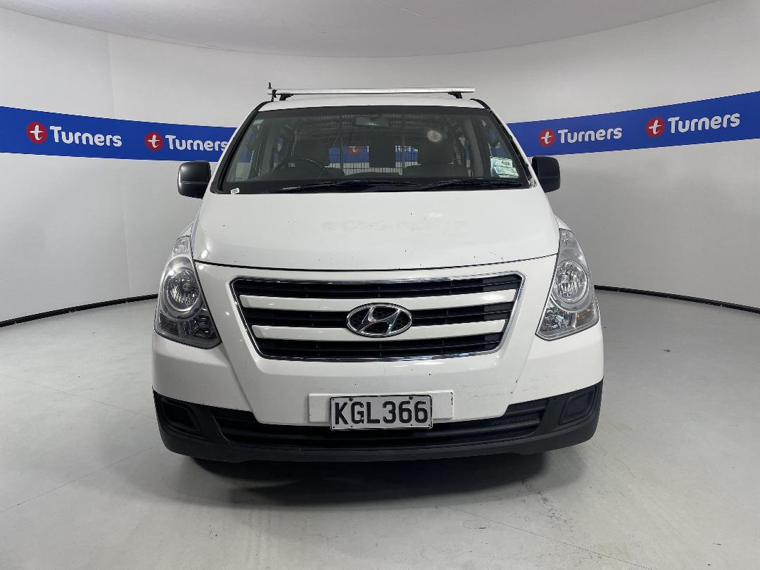 Photo '2' of Hyundai Iload Photo '2' of Hyundai Iload