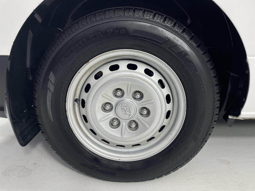 Photo '12' of Hyundai Iload Photo '12' of Hyundai Iload