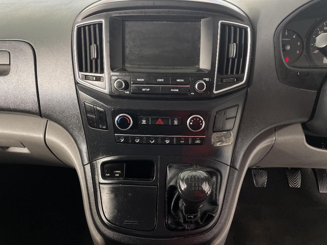 Photo '18' of Hyundai Iload