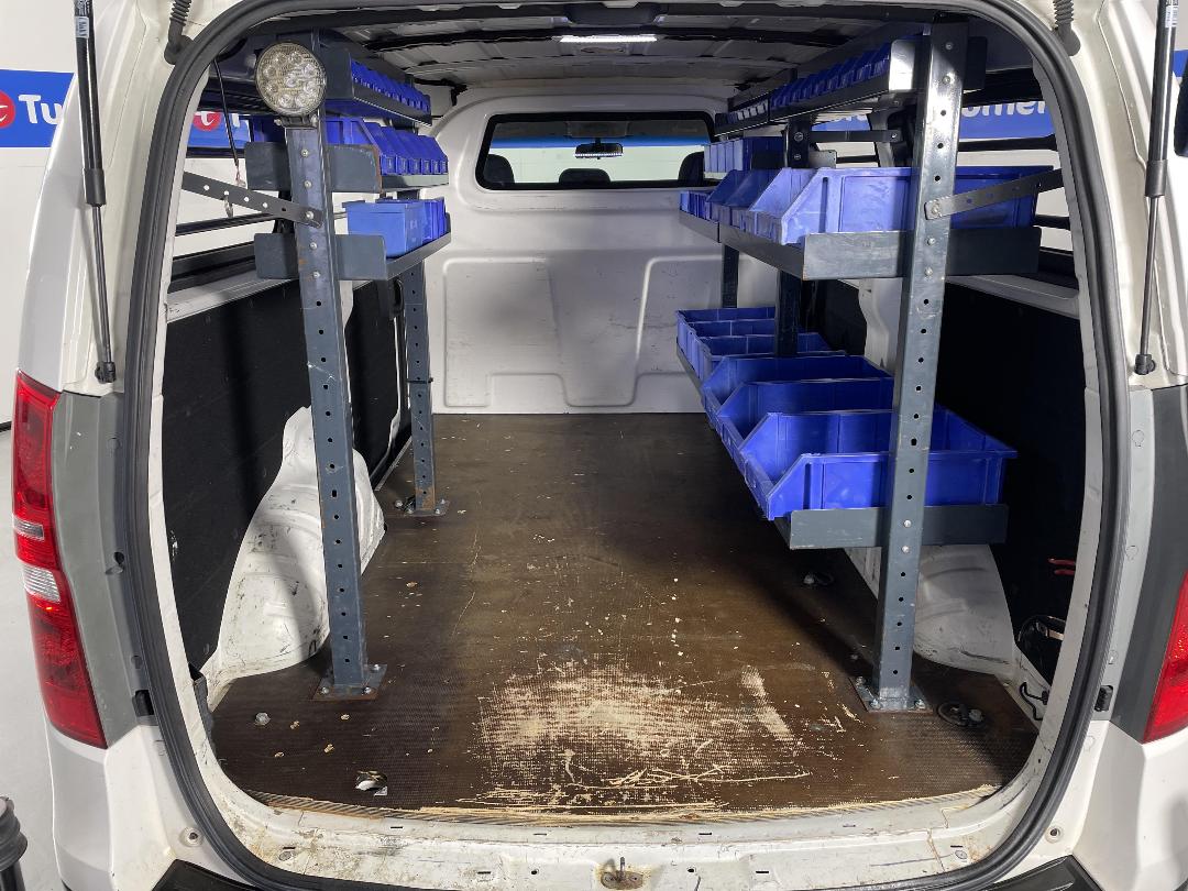 Photo '14' of Hyundai Iload Photo '14' of Hyundai Iload