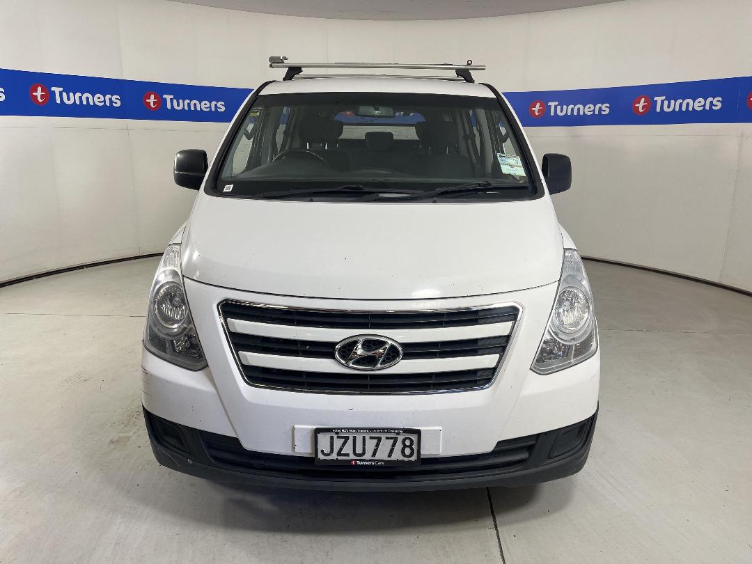 Photo '2' of Hyundai Iload Photo '2' of Hyundai Iload