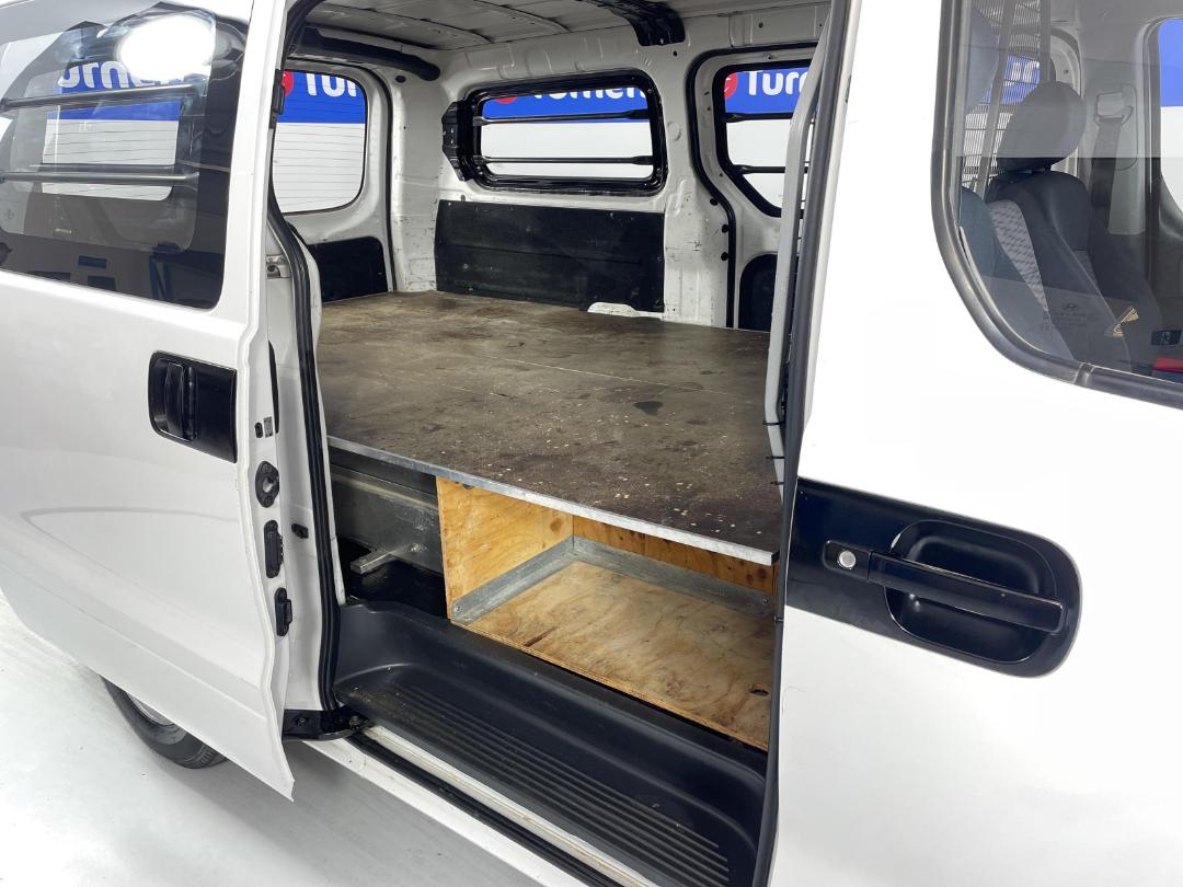 Used Hyundai Iload Crdi 2016 Napier at Turners Cars 26324071