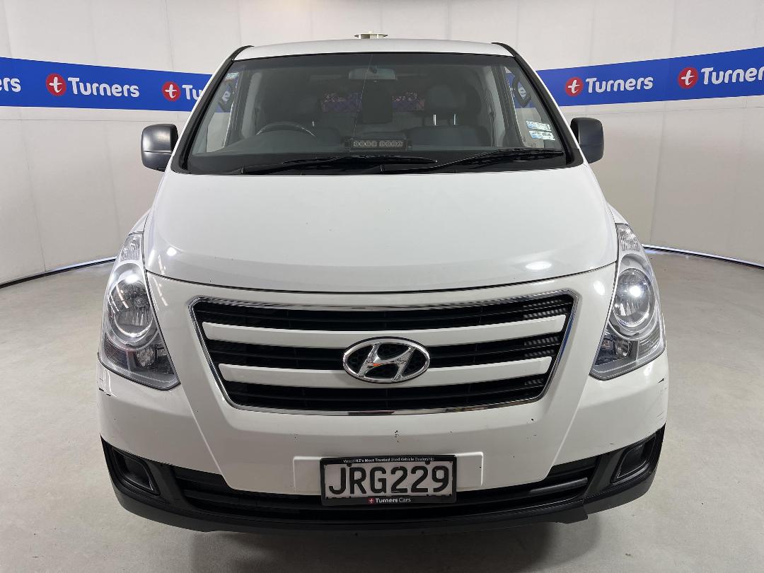 Photo '2' of Hyundai Iload Photo '2' of Hyundai Iload