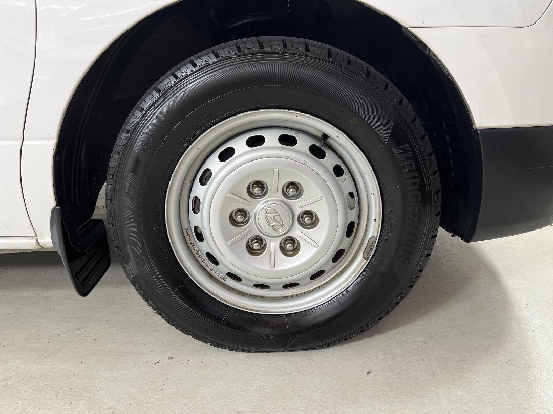 Photo '9' of Hyundai Iload Photo '9' of Hyundai Iload