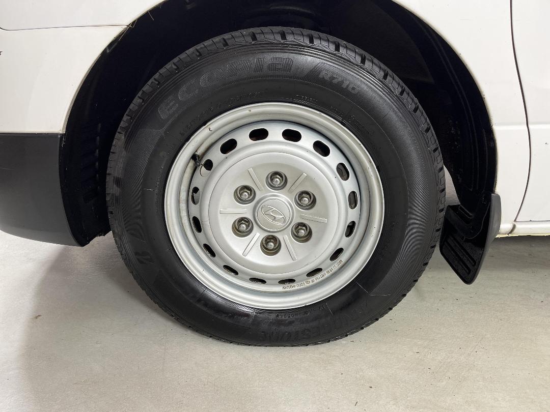 Photo '10' of Hyundai Iload Photo '10' of Hyundai Iload