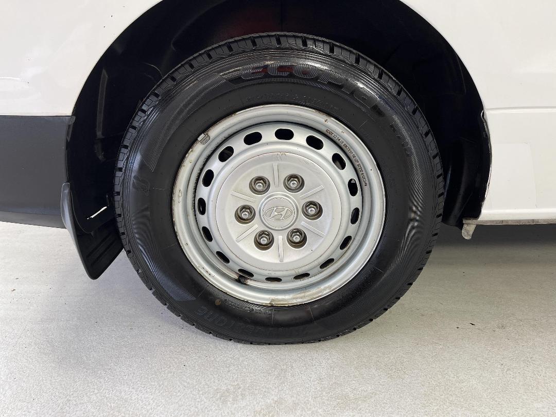 Photo '12' of Hyundai Iload Photo '12' of Hyundai Iload