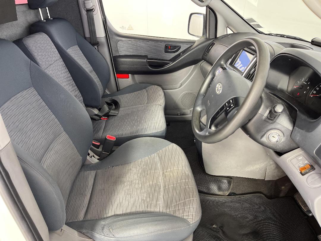 Photo '16' of Hyundai Iload Photo '16' of Hyundai Iload