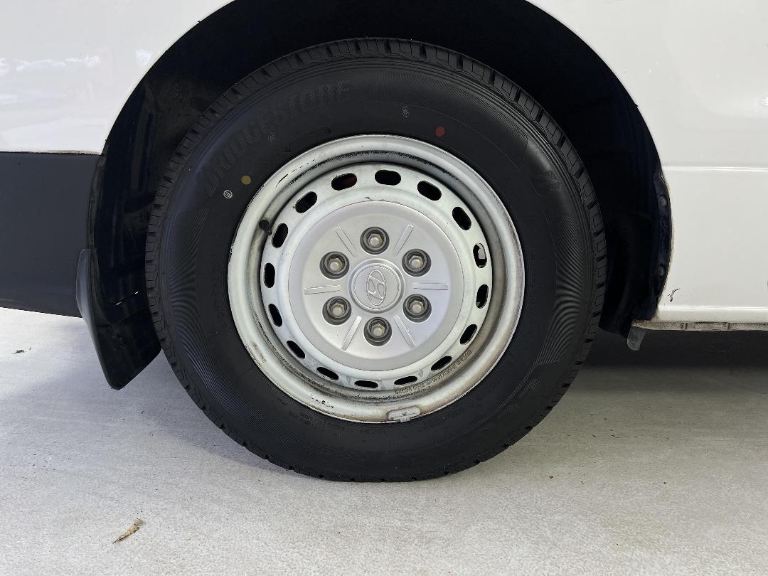 Photo '12' of Hyundai Iload