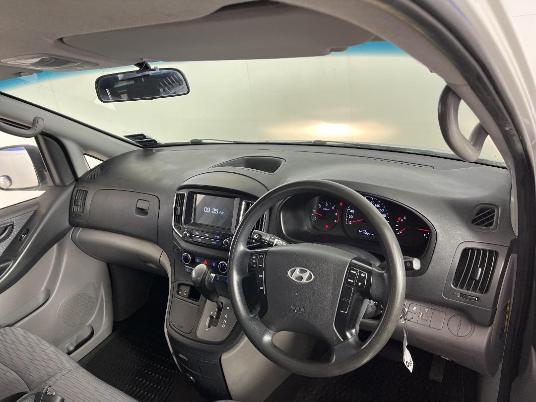 Photo '17' of Hyundai Iload