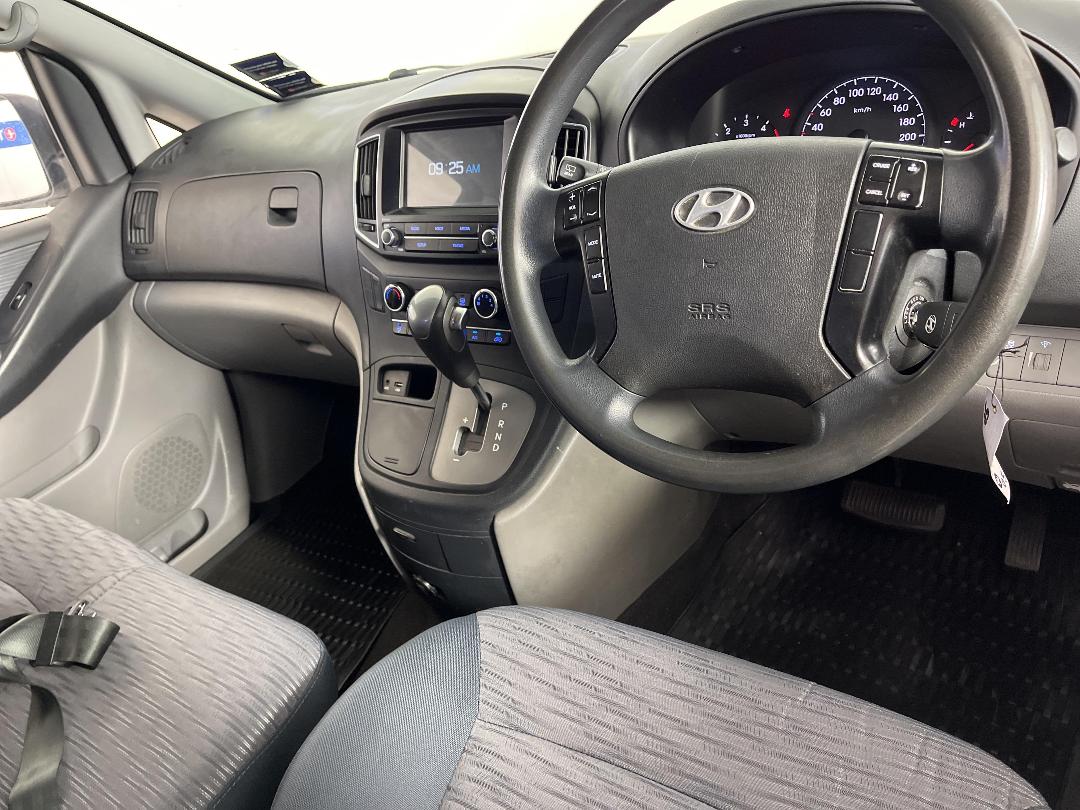 Photo '18' of Hyundai Iload