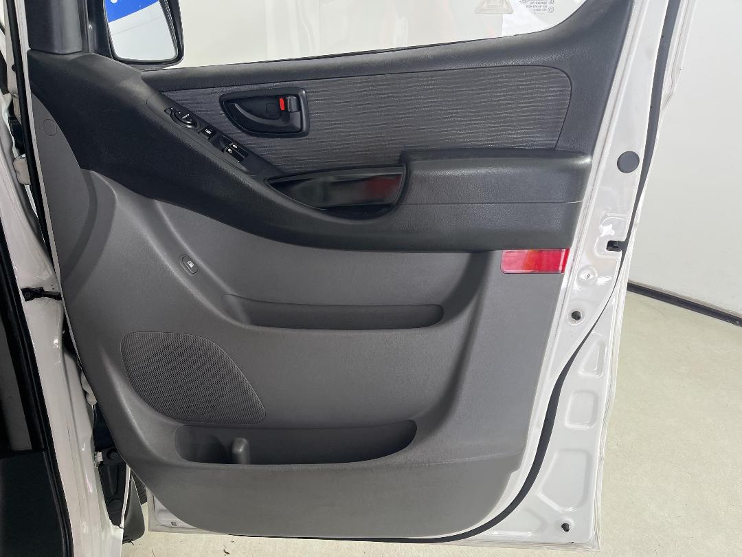 Photo '15' of Hyundai Iload Photo '15' of Hyundai Iload