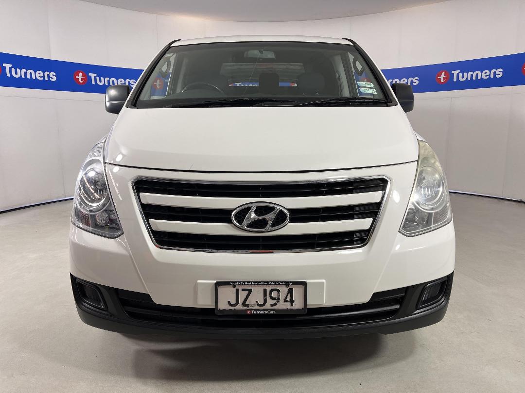 Photo '2' of Hyundai Iload Photo '2' of Hyundai Iload