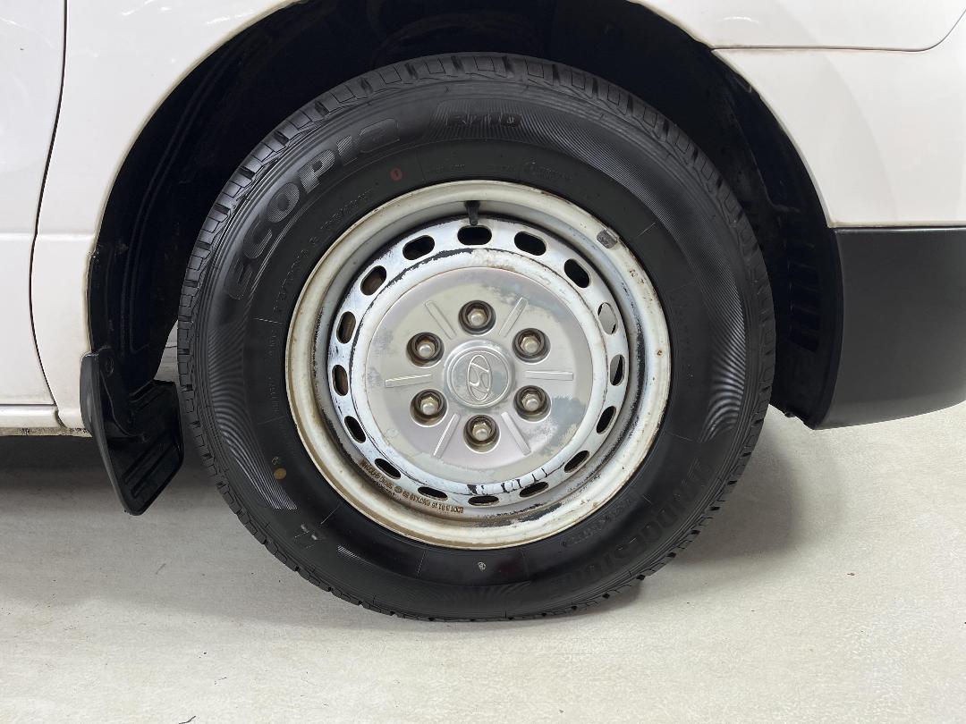 Photo '9' of Hyundai Iload Photo '9' of Hyundai Iload