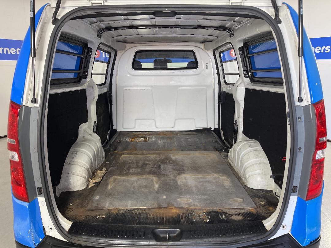 Photo '14' of Hyundai Iload Photo '14' of Hyundai Iload