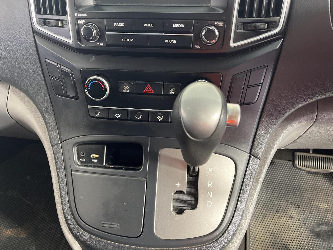 Photo '18' of Hyundai Iload Photo '18' of Hyundai Iload