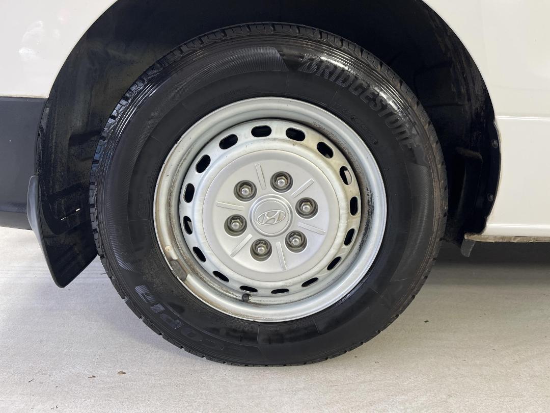 Photo '12' of Hyundai Iload