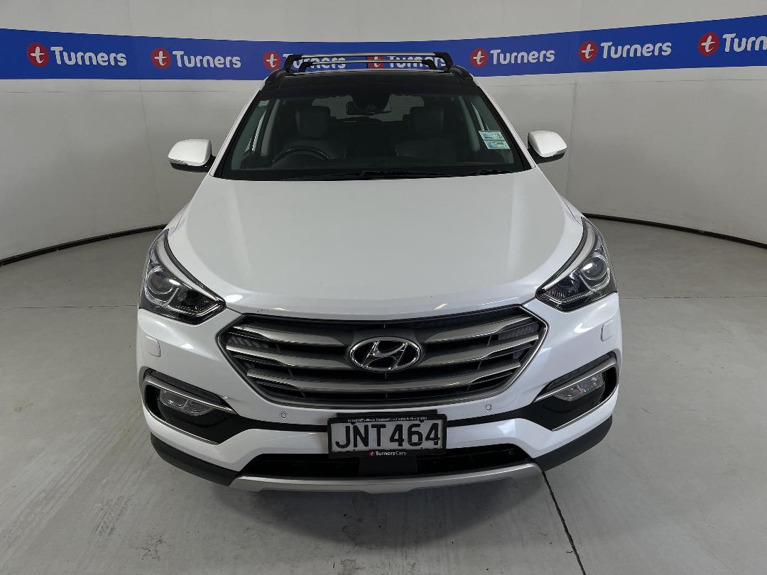 Photo '2' of Hyundai Santa FE Photo '2' of Hyundai Santa FE