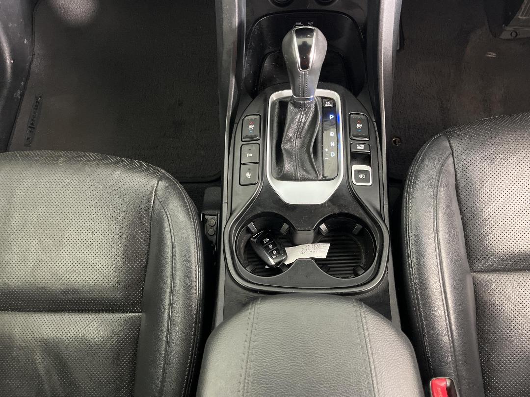 Photo '23' of Hyundai Santa FE Photo '23' of Hyundai Santa FE