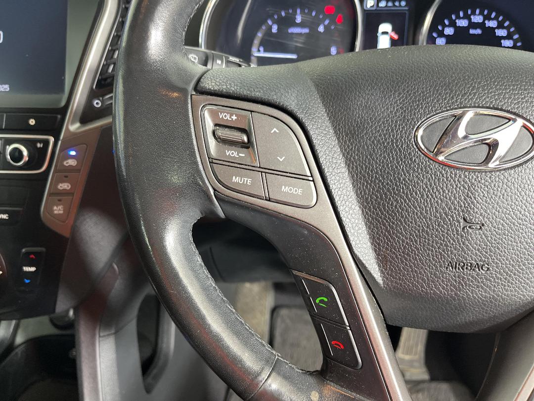 Photo '27' of Hyundai Santa FE Photo '27' of Hyundai Santa FE