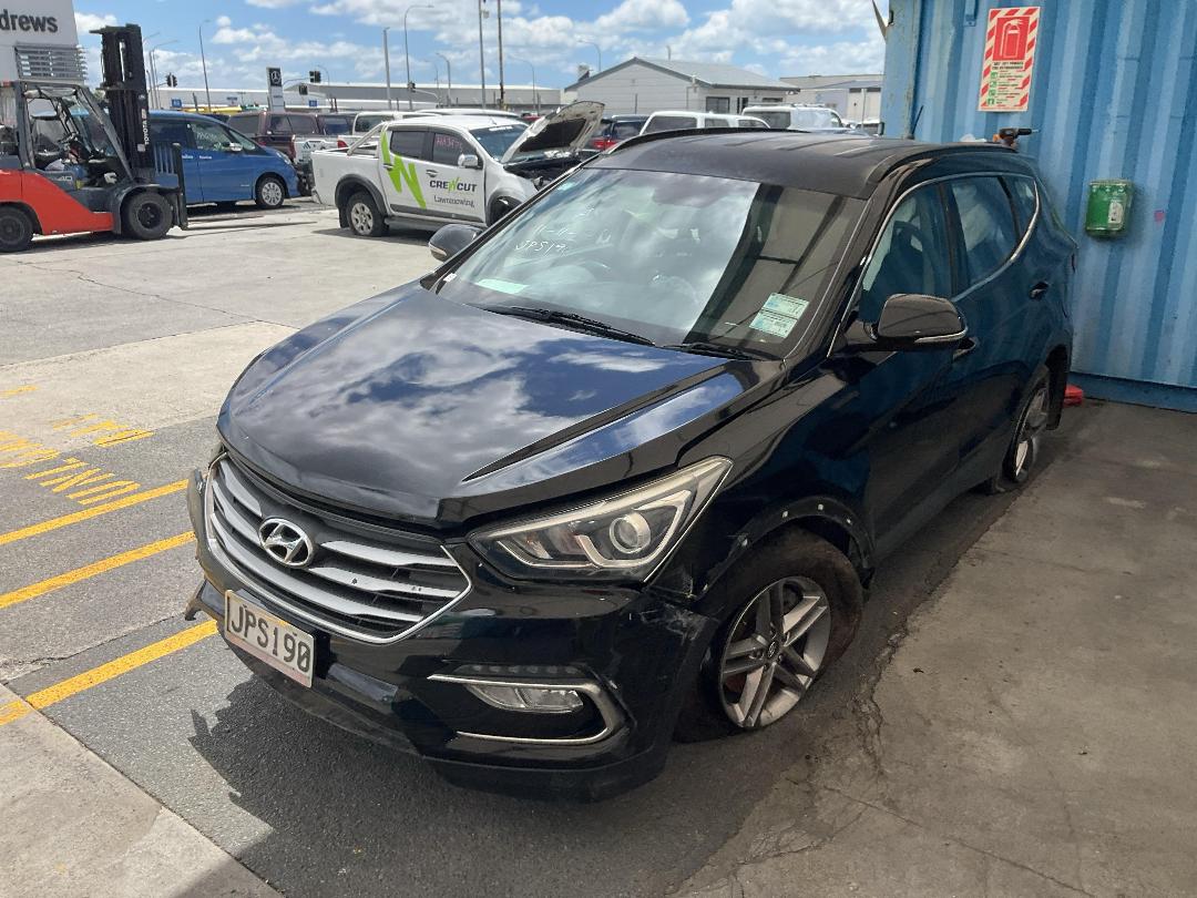 Photo '6' of Hyundai Santa FE DM Photo '6' of Hyundai Santa FE DM