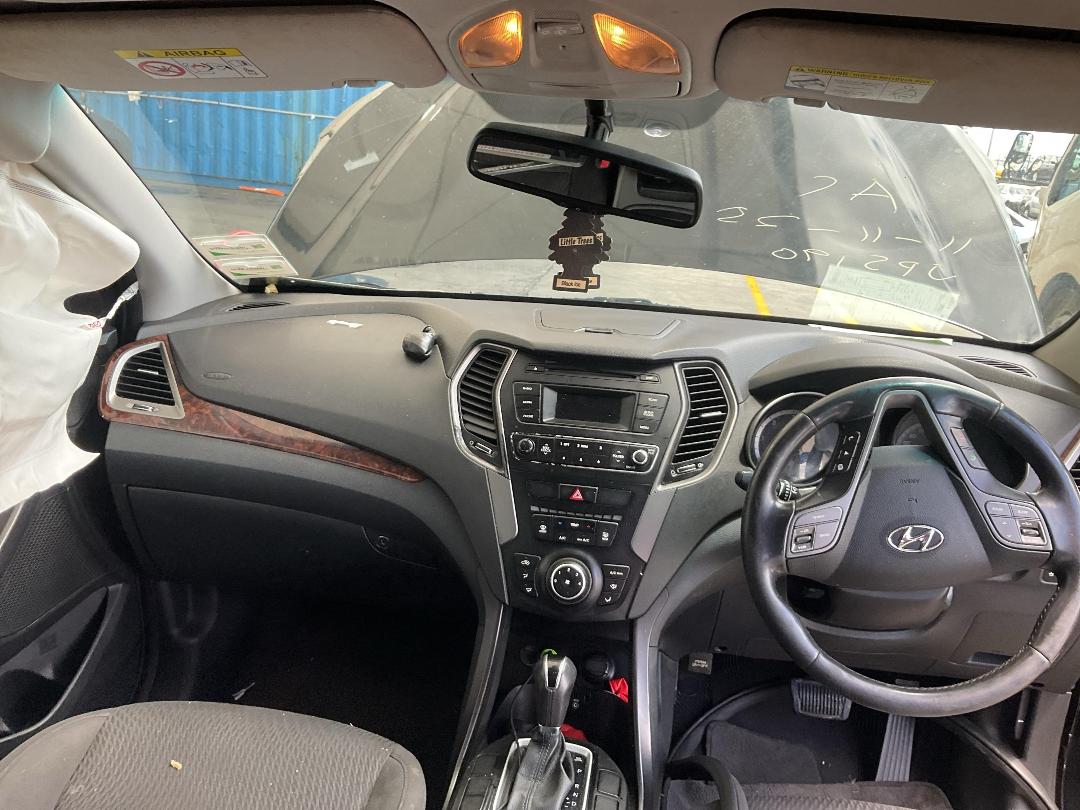 Photo '25' of Hyundai Santa FE DM Photo '25' of Hyundai Santa FE DM